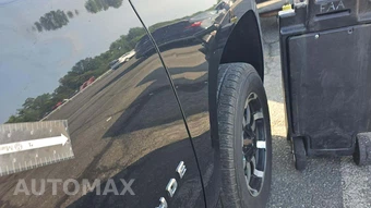 2015 Chevrolet Tahoe LT 1LT – miniatura 28