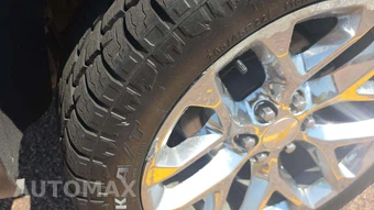 2015 Chevrolet Tahoe LT 1LT – miniatura 34