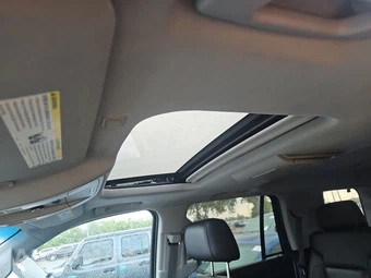 2015 Chevrolet Tahoe LTZ 1LZ - miniatura 18
