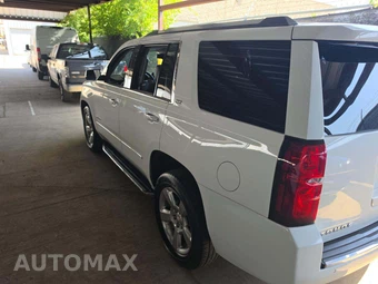 2015 Chevrolet Tahoe LTZ 1LZ - miniatura 2