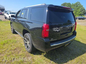 2015 Chevrolet Tahoe LTZ 1LZ - miniatura 2
