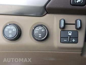 2015 Chevrolet Tahoe LTZ 1LZ - miniatura 31