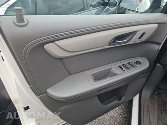 2015 Chevrolet Traverse LS 1LS – miniatura 9
