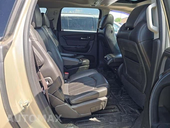 2015 Chevrolet Traverse LTZ 1LZ - miniatura 17