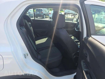 2015 Chevrolet Trax LS 1FL - miniatura 16