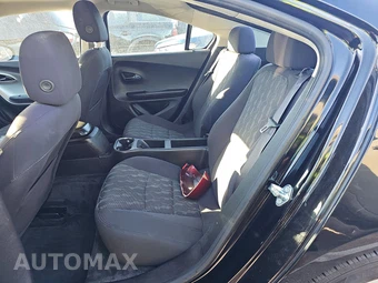 2015 Chevrolet Volt – miniatura 13