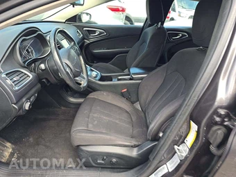 2015 Chrysler 200 Limited – miniatura 6