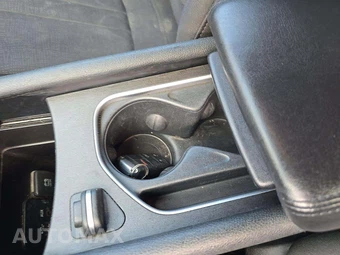 2015 Chrysler 200 Limited – miniatura 8