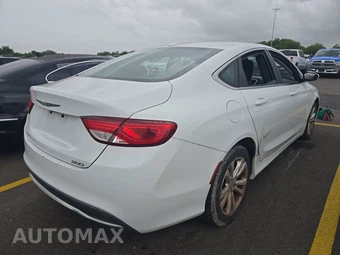 2015 Chrysler 200 Limited – miniatura 4