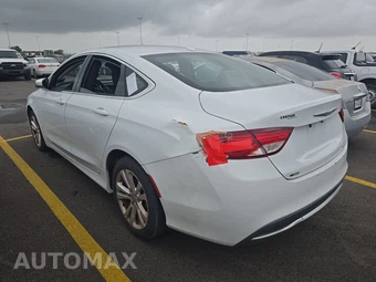 2015 Chrysler 200 Limited – miniatura 6