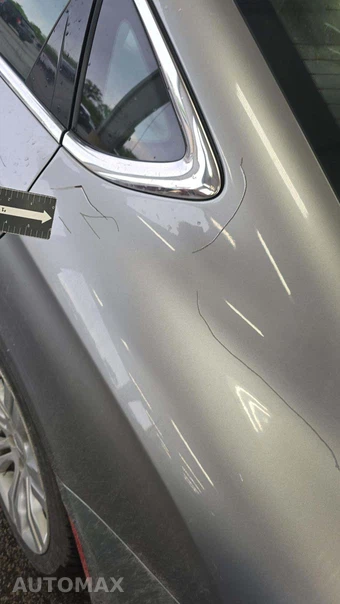 2015 Chrysler 200 Limited – miniatura 23