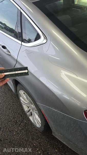 2015 Chrysler 200 Limited – miniatura 24