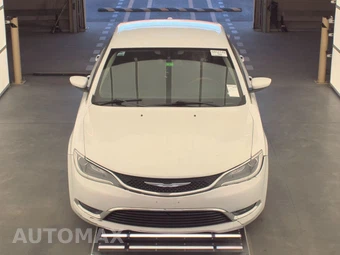 2015 Chrysler 200 Limited – miniatura 2