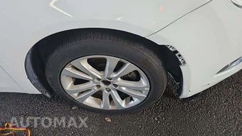 2015 Chrysler 200 Limited – miniatura 35