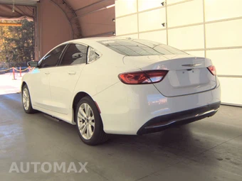 2015 Chrysler 200 Limited – miniatura 6