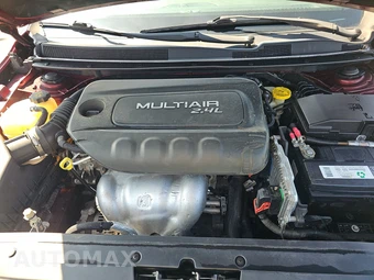 2015 Chrysler 200 Limited – miniatura 15