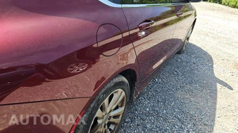 2015 Chrysler 200 Limited – miniatura 20