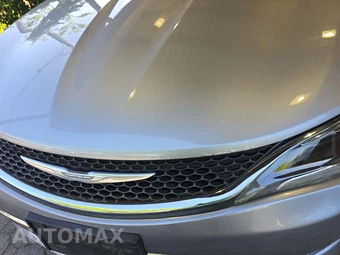 2015 Chrysler 200 Limited – miniatura 21