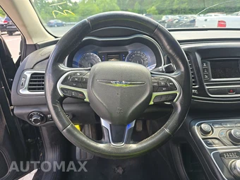 2015 Chrysler 200 Limited - miniatura 10
