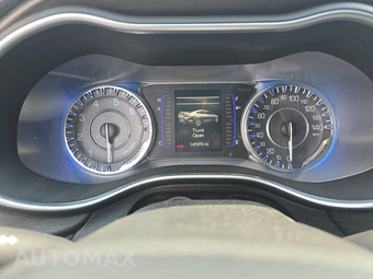 2015 Chrysler 200 Limited - miniatura 12