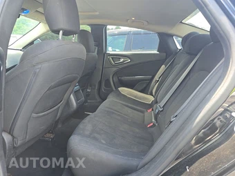 2015 Chrysler 200 Limited - miniatura 13