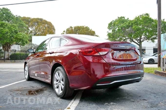 2015 Chrysler 200 Limited - miniatura 11