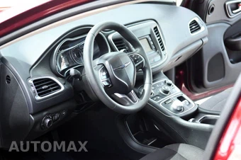 2015 Chrysler 200 Limited - miniatura 17