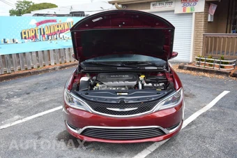 2015 Chrysler 200 Limited - miniatura 20