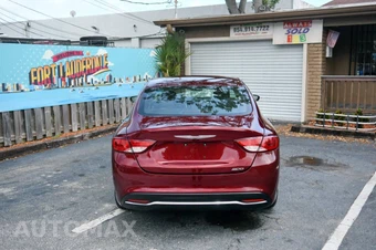 2015 Chrysler 200 Limited - miniatura 27