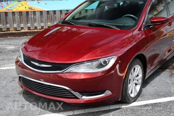 2015 Chrysler 200 Limited - miniatura 4