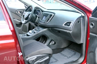2015 Chrysler 200 Limited - miniatura 44