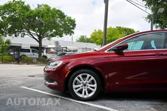 2015 Chrysler 200 Limited - miniatura 5