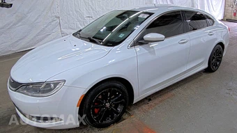 2015 Chrysler 200 Limited — samochód z USA z aukcji Manheim, oferta Kup Teraz w AUTOMAX