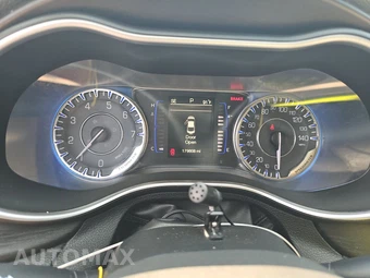 2015 Chrysler 200 Limited – miniatura 12