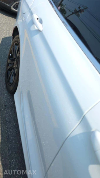 2015 Chrysler 200 Limited – miniatura 24
