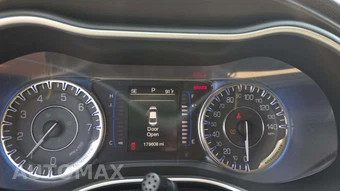 2015 Chrysler 200 Limited – miniatura 32