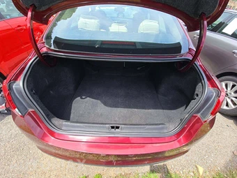 2015 Chrysler 200 Limited – miniatura 14