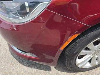 2015 Chrysler 200 Limited – miniatura 28