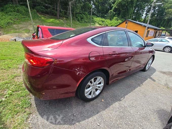2015 Chrysler 200 Limited – miniatura 3
