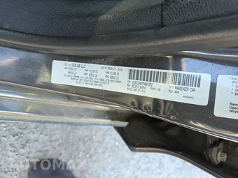 2015 Chrysler 200 Limited – miniatura 14