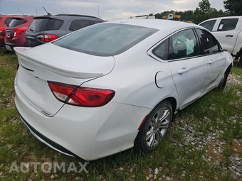 2015 Chrysler 200 Limited – miniatura 4
