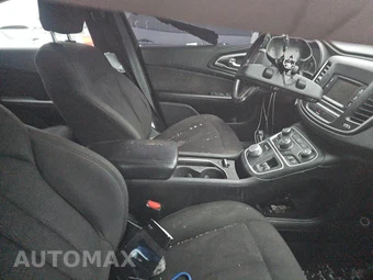 2015 Chrysler 200 Limited – miniatura 8