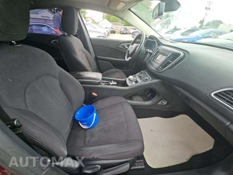 2015 Chrysler 200 Limited – miniatura 18