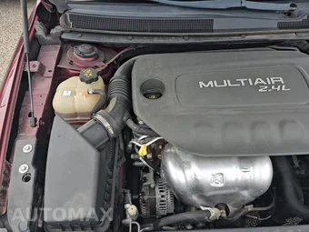2015 Chrysler 200 Limited – miniatura 31