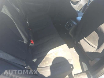 2015 Chrysler 200 Limited – miniatura 12