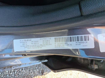 2015 Chrysler 200 Limited - miniatura 2