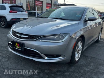 2015 Chrysler 200C – miniatura 19