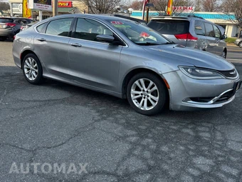 2015 Chrysler 200C – miniatura 36