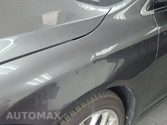 2015 Chrysler 200C – miniatura 28