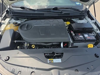 2015 Chrysler 200C – miniatura 18
